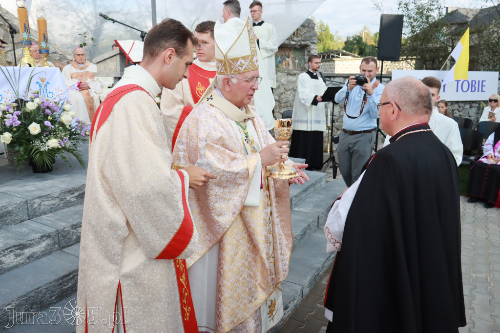 Fotorelacja II: Uroczysta Koronacja Cudownego Obrazu Matki Bożej Skarżyckiej