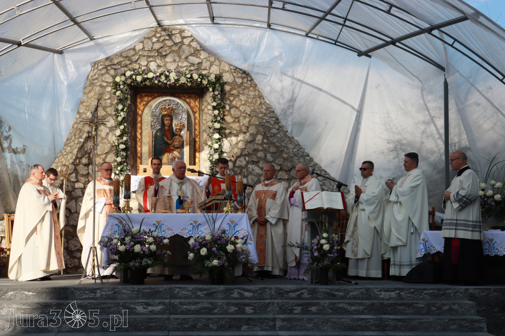 Fotorelacja II: Uroczysta Koronacja Cudownego Obrazu Matki Bożej Skarżyckiej
