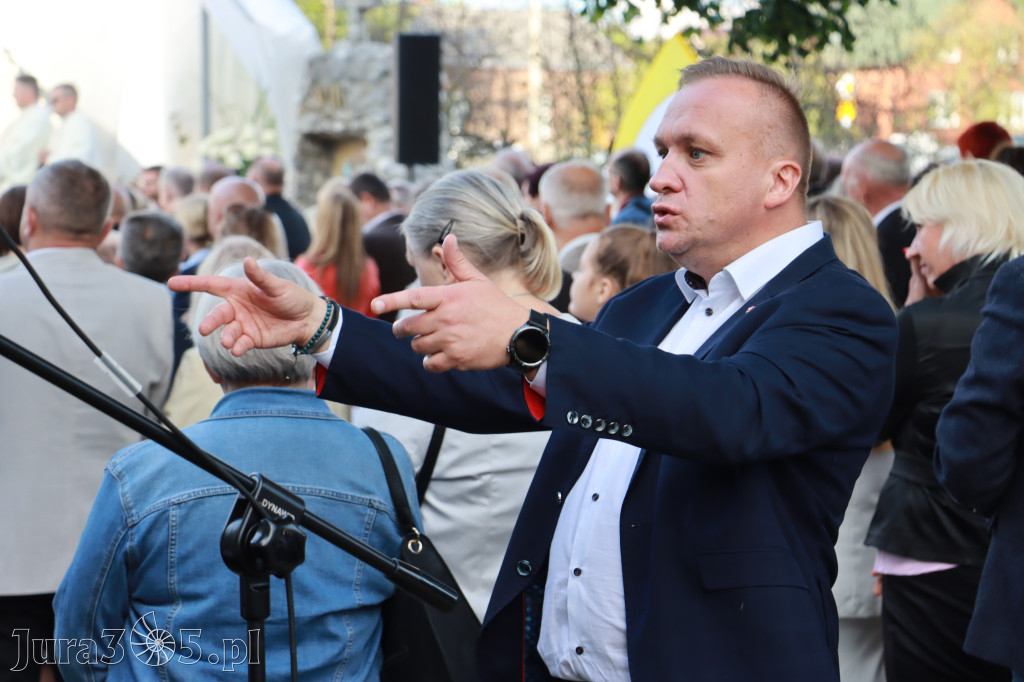 Fotorelacja II: Uroczysta Koronacja Cudownego Obrazu Matki Bożej Skarżyckiej