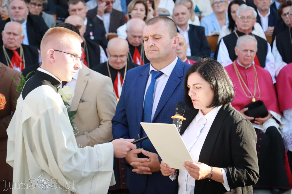 Fotorelacja II: Uroczysta Koronacja Cudownego Obrazu Matki Bożej Skarżyckiej