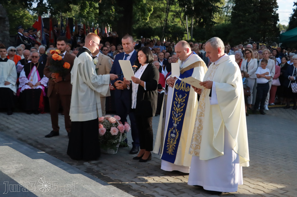 Fotorelacja II: Uroczysta Koronacja Cudownego Obrazu Matki Bożej Skarżyckiej