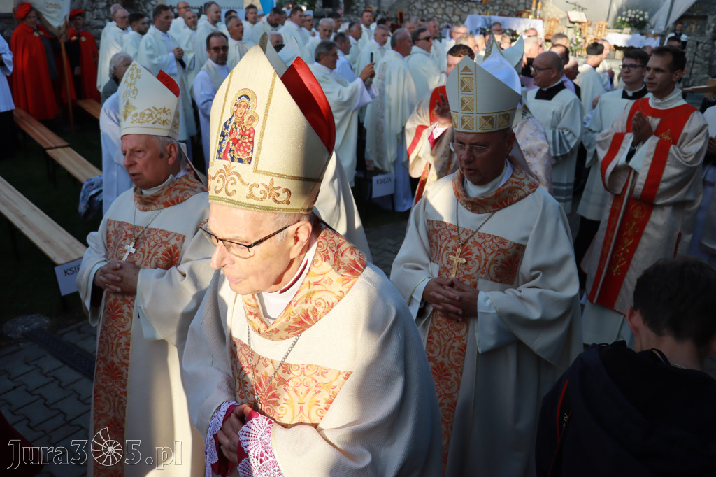 Fotorelacja II: Uroczysta Koronacja Cudownego Obrazu Matki Bożej Skarżyckiej