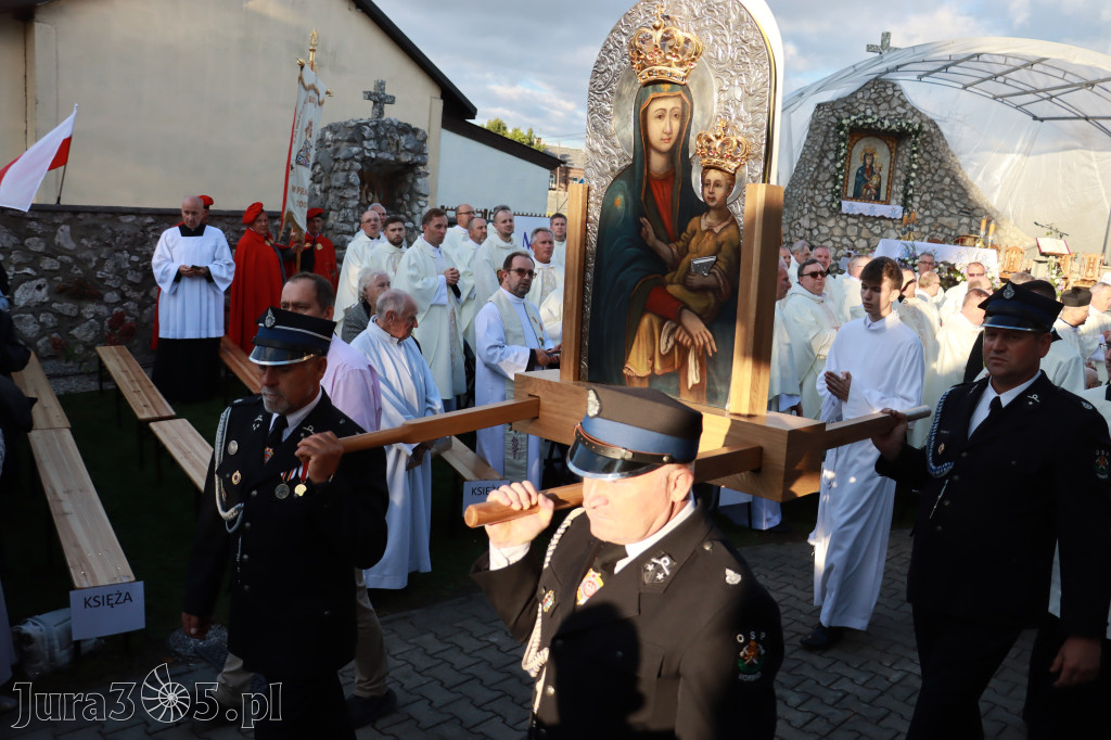 Fotorelacja II: Uroczysta Koronacja Cudownego Obrazu Matki Bożej Skarżyckiej