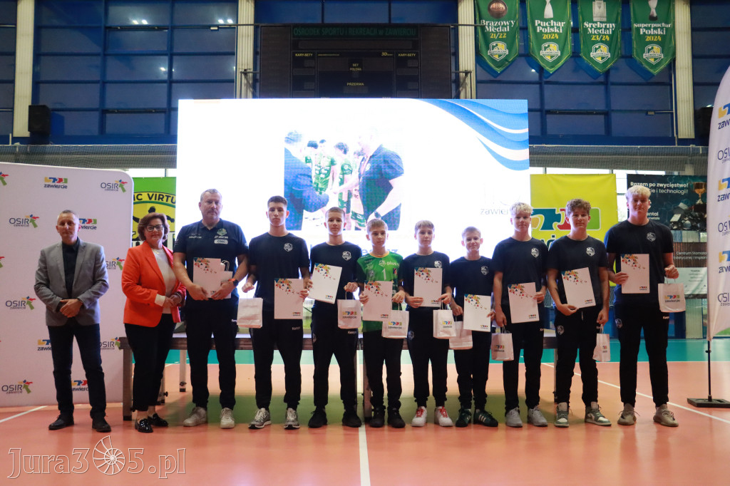 Fotorelacja: Nagrody Prezydent Anny Nemś za wysokie wyniki sportowe