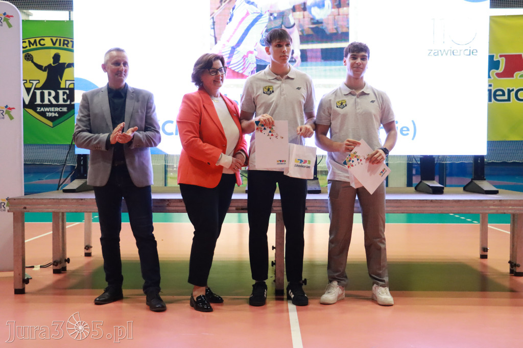 Fotorelacja: Nagrody Prezydent Anny Nemś za wysokie wyniki sportowe