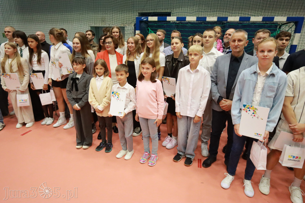 Fotorelacja: Nagrody Prezydent Anny Nemś za wysokie wyniki sportowe