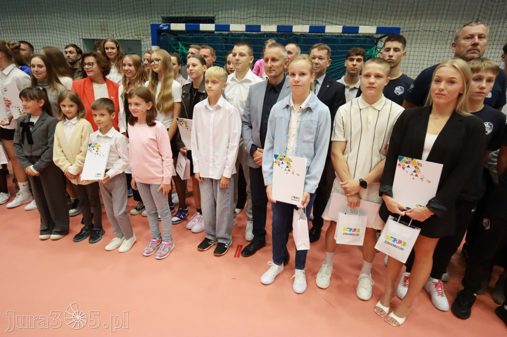 Fotorelacja: Nagrody Prezydent Anny Nemś za wysokie wyniki sportowe