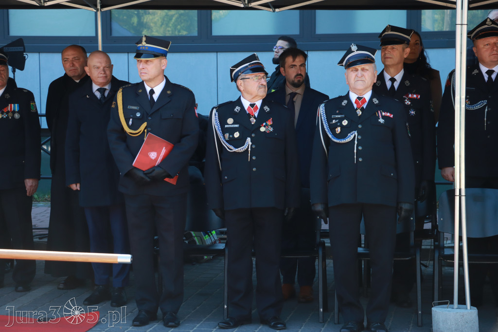 Fotorelacja I: Uroczystość NADANIA SZTANDARU i 50-lecie Zarządu Miejskiego ZOSP RP w Zawierciu