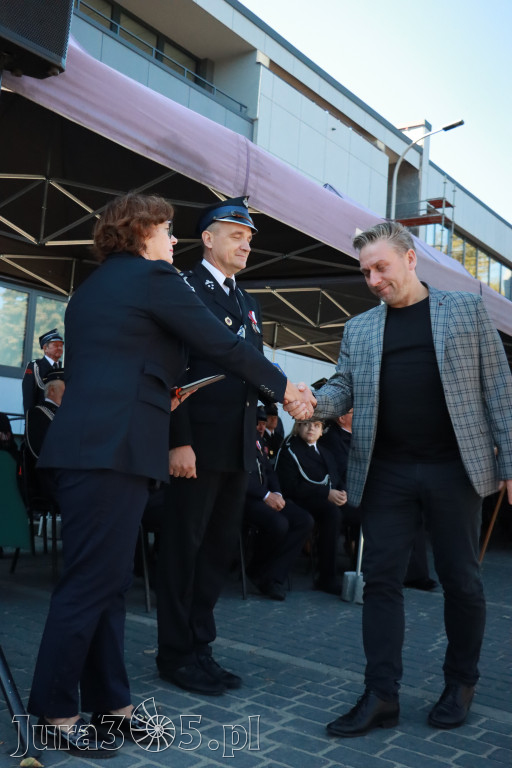 Fotorelacja II: Uroczystość NADANIA SZTANDARU i 50-lecie Zarządu Miejskiego ZOSP RP w Zawierciu