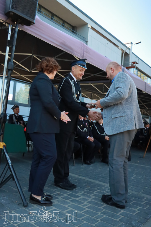 Fotorelacja II: Uroczystość NADANIA SZTANDARU i 50-lecie Zarządu Miejskiego ZOSP RP w Zawierciu