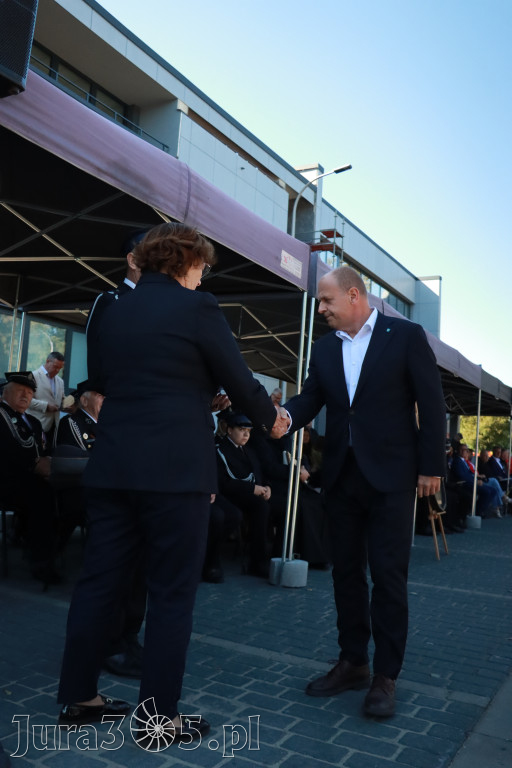Fotorelacja II: Uroczystość NADANIA SZTANDARU i 50-lecie Zarządu Miejskiego ZOSP RP w Zawierciu
