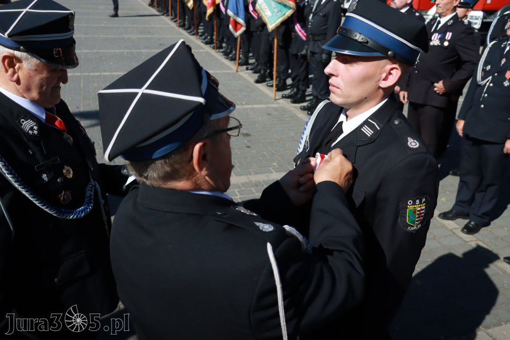 Fotorelacja II: Uroczystość NADANIA SZTANDARU i 50-lecie Zarządu Miejskiego ZOSP RP w Zawierciu