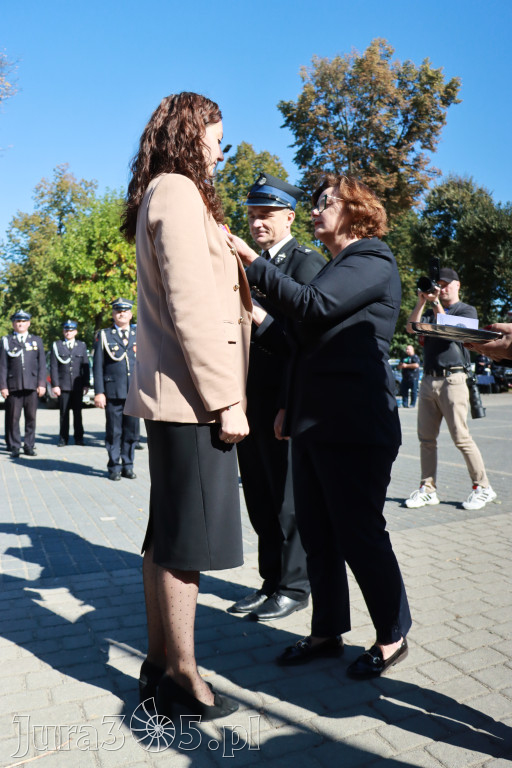 Fotorelacja II: Uroczystość NADANIA SZTANDARU i 50-lecie Zarządu Miejskiego ZOSP RP w Zawierciu