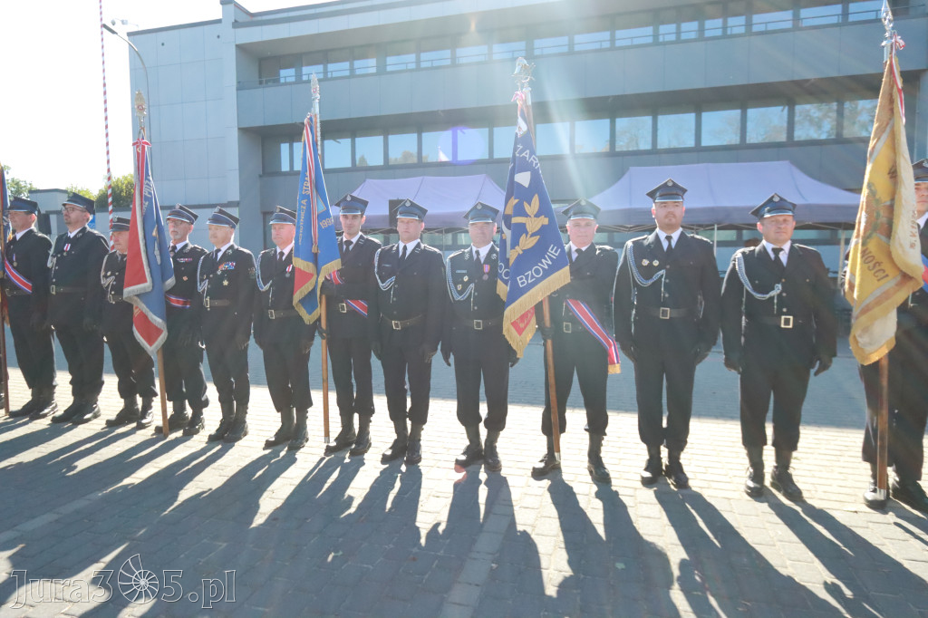 Fotorelacja II: Uroczystość NADANIA SZTANDARU i 50-lecie Zarządu Miejskiego ZOSP RP w Zawierciu