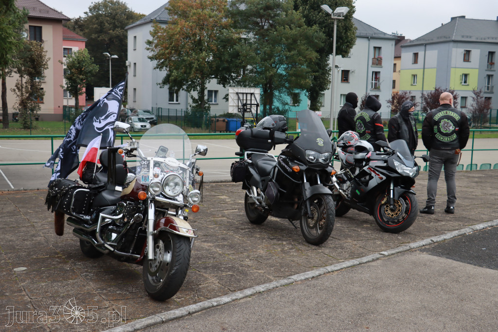Fotorelacja: Jurajskie zakończenie sezonu motocyklistów w Zawierciu