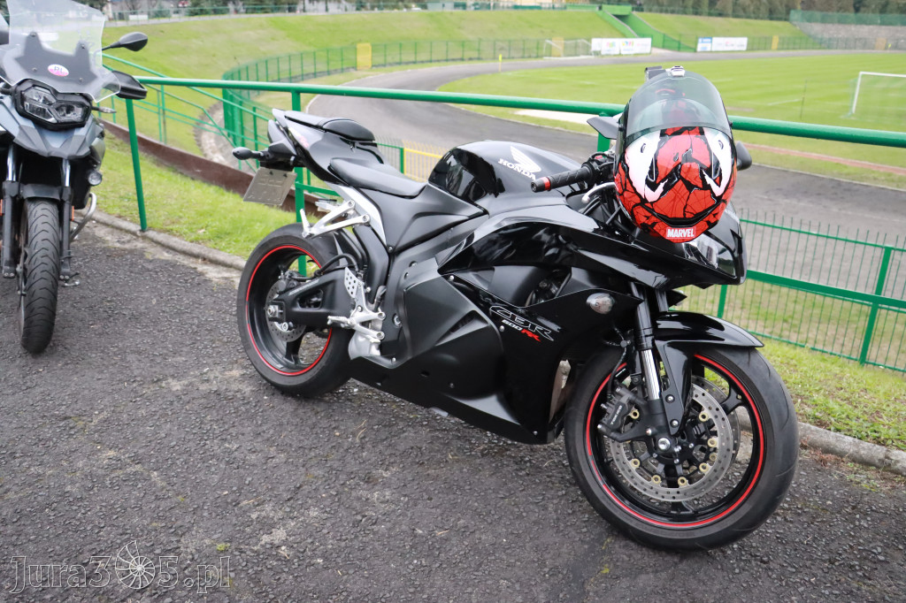 Fotorelacja: Jurajskie zakończenie sezonu motocyklistów w Zawierciu
