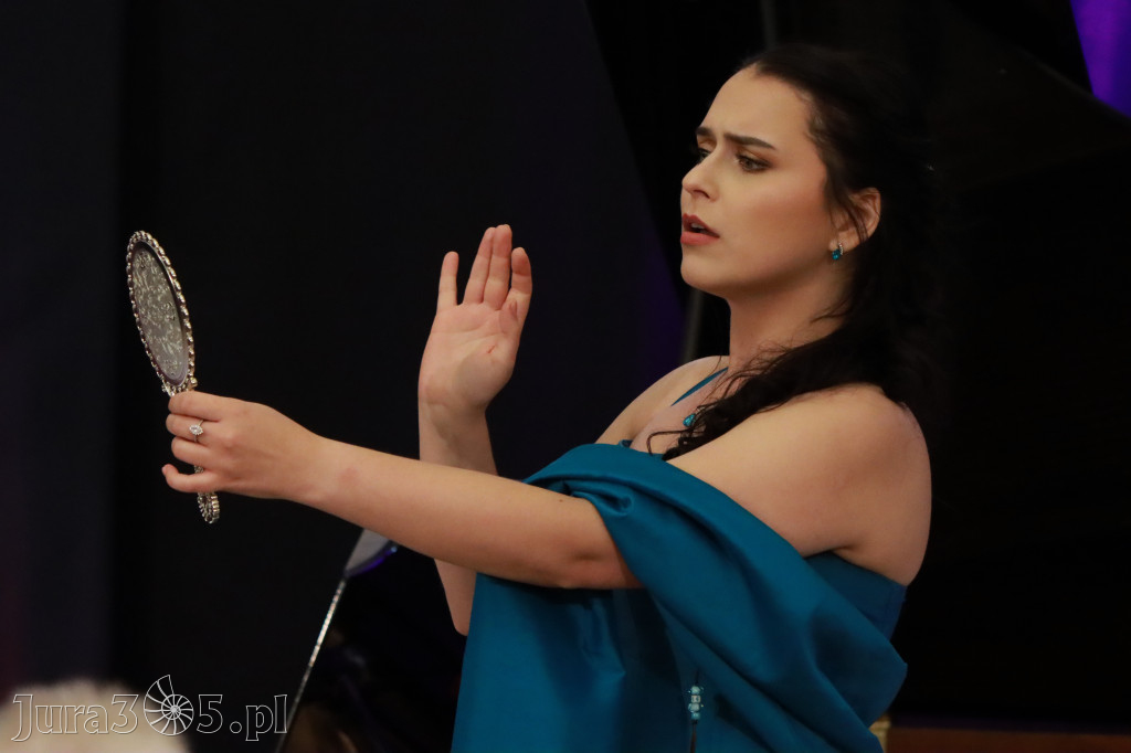 Fotorelacja: Od Etno do Opery – koncert Filharmonii Jurajskiej w Zawierciu!