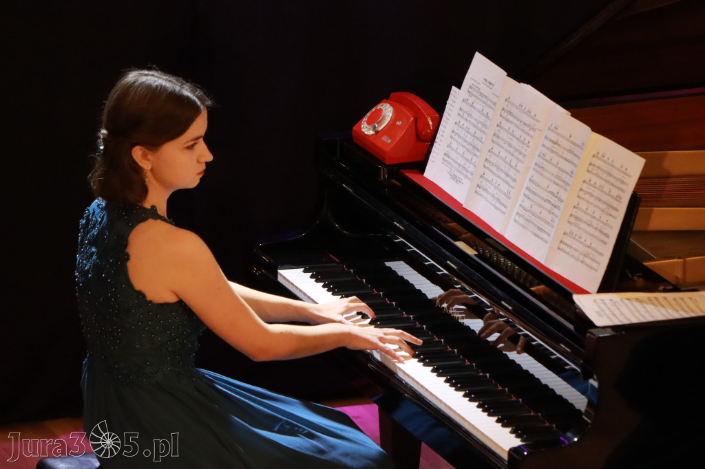 Fotorelacja: Od Etno do Opery – koncert Filharmonii Jurajskiej w Zawierciu!