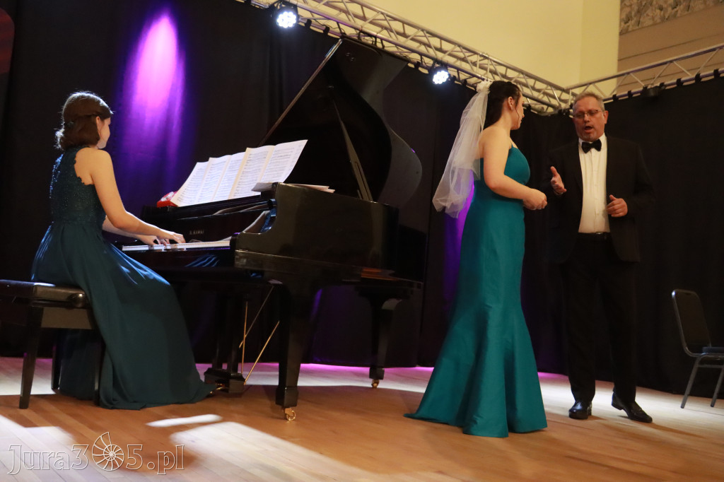 Fotorelacja: Od Etno do Opery – koncert Filharmonii Jurajskiej w Zawierciu!