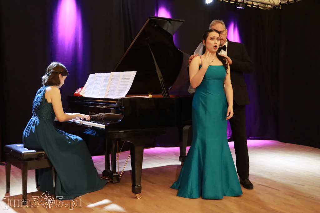 Fotorelacja: Od Etno do Opery – koncert Filharmonii Jurajskiej w Zawierciu!