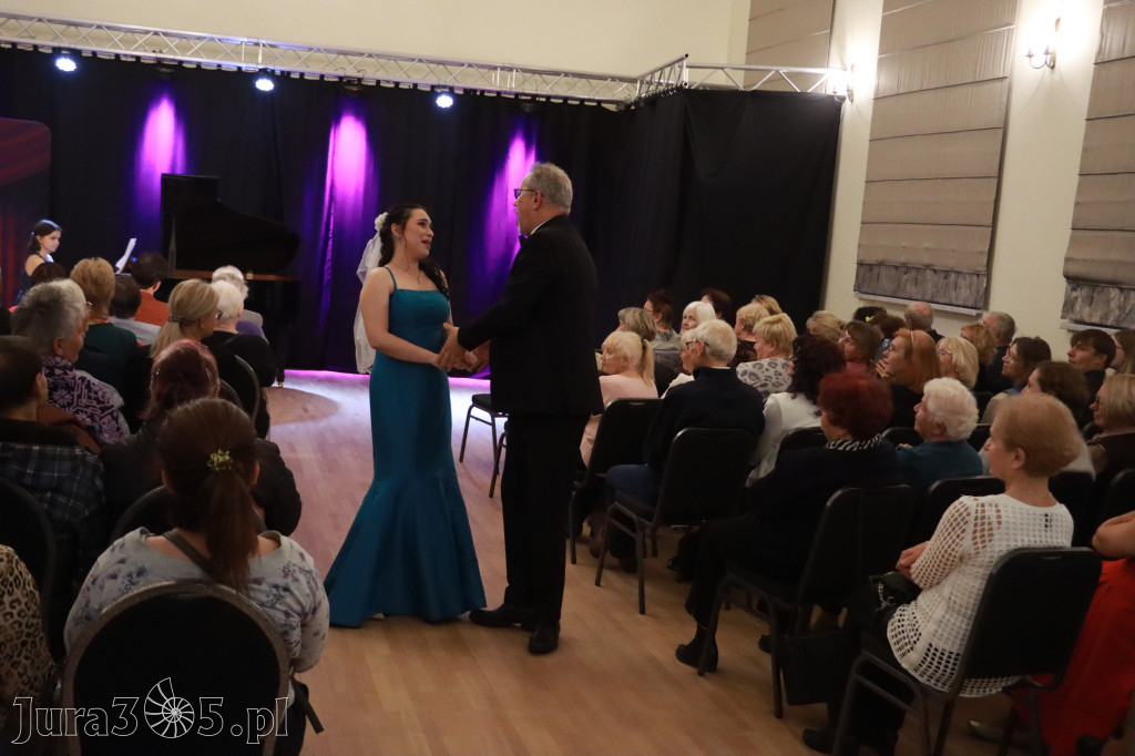 Fotorelacja: Od Etno do Opery – koncert Filharmonii Jurajskiej w Zawierciu!