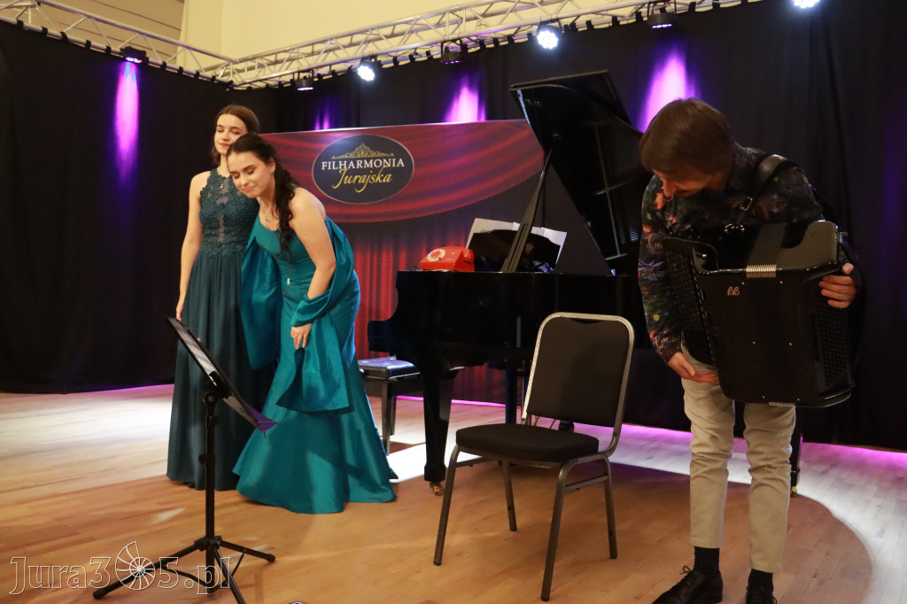 Fotorelacja: Od Etno do Opery – koncert Filharmonii Jurajskiej w Zawierciu!