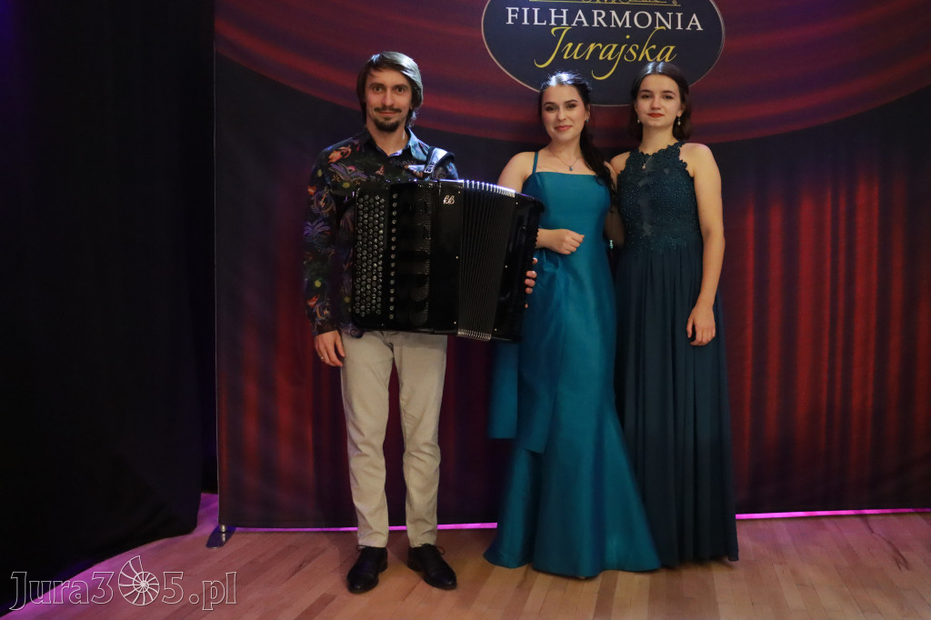 Fotorelacja: Od Etno do Opery – koncert Filharmonii Jurajskiej w Zawierciu!