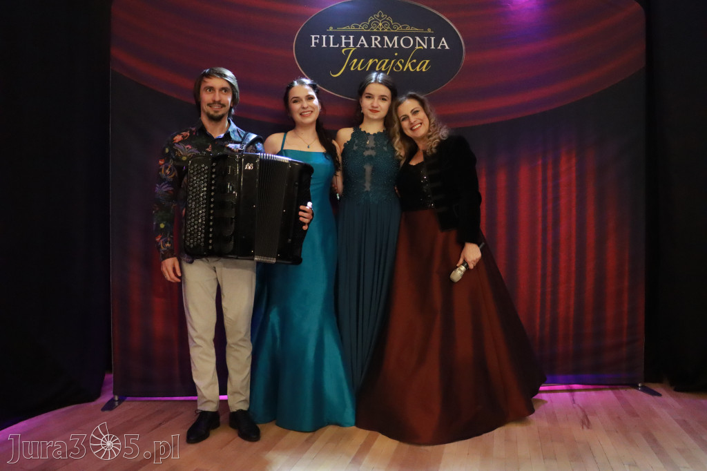 Fotorelacja: Od Etno do Opery – koncert Filharmonii Jurajskiej w Zawierciu!