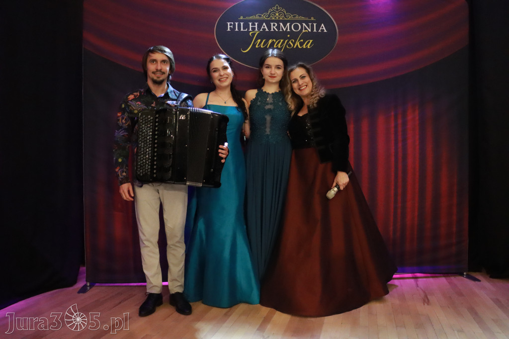 Fotorelacja: Od Etno do Opery – koncert Filharmonii Jurajskiej w Zawierciu!