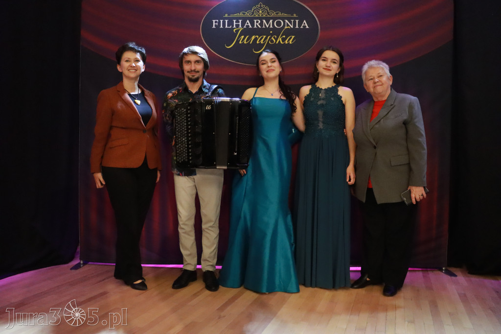 Fotorelacja: Od Etno do Opery – koncert Filharmonii Jurajskiej w Zawierciu!