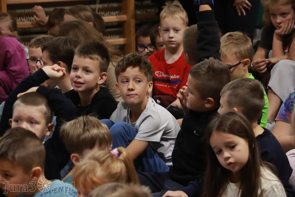 Fotorelacja: Sędzia Anna Maria Wesołowska w SP3 Myszków