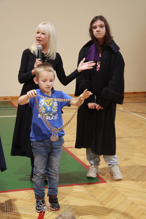 Fotorelacja: Sędzia Anna Maria Wesołowska w SP3 Myszków