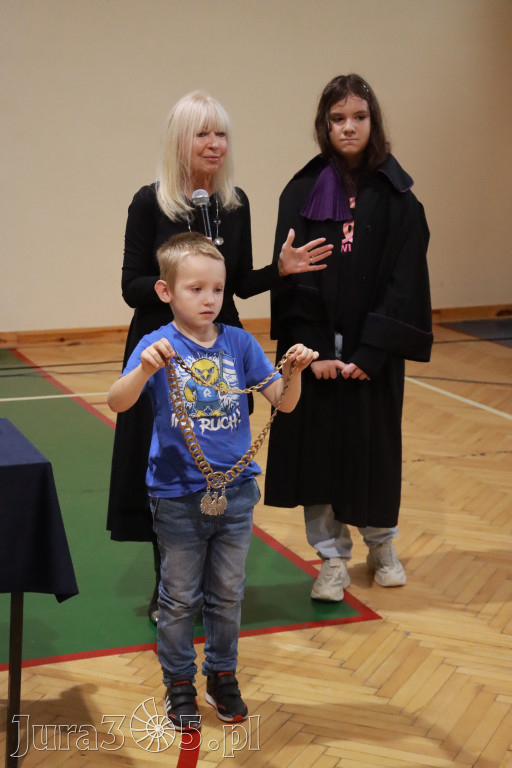 Fotorelacja: Sędzia Anna Maria Wesołowska w SP3 Myszków