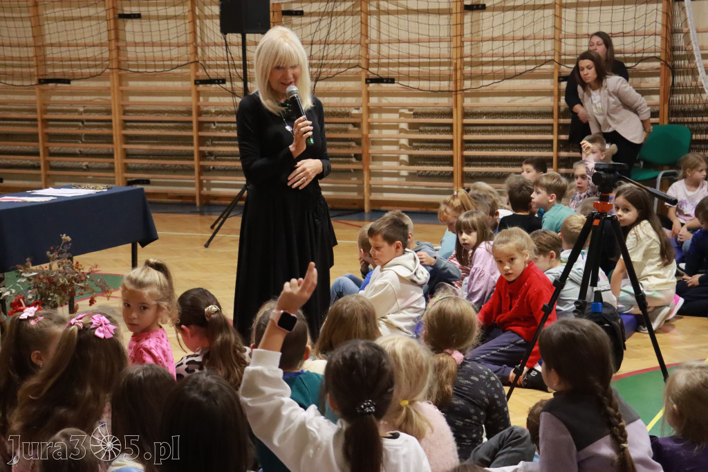 Fotorelacja: Sędzia Anna Maria Wesołowska w SP3 Myszków