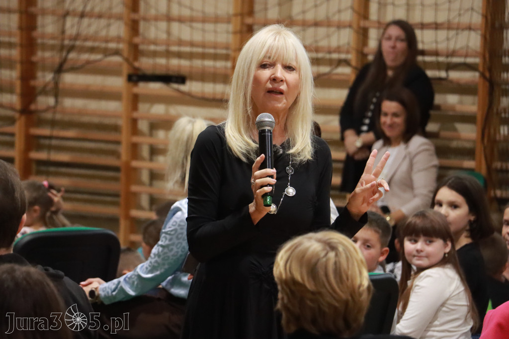 Fotorelacja: Sędzia Anna Maria Wesołowska w SP3 Myszków