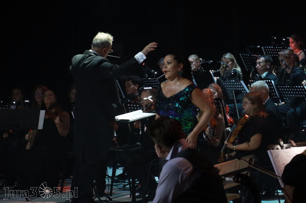 Fotorelacja I: III Festiwal Wiesława Ochmana w Zawierciu - Gala Otwarcia