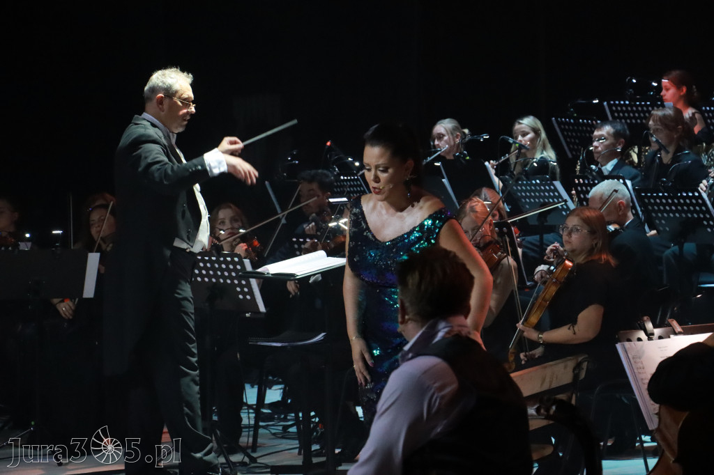 Fotorelacja I: III Festiwal Wiesława Ochmana w Zawierciu - Gala Otwarcia