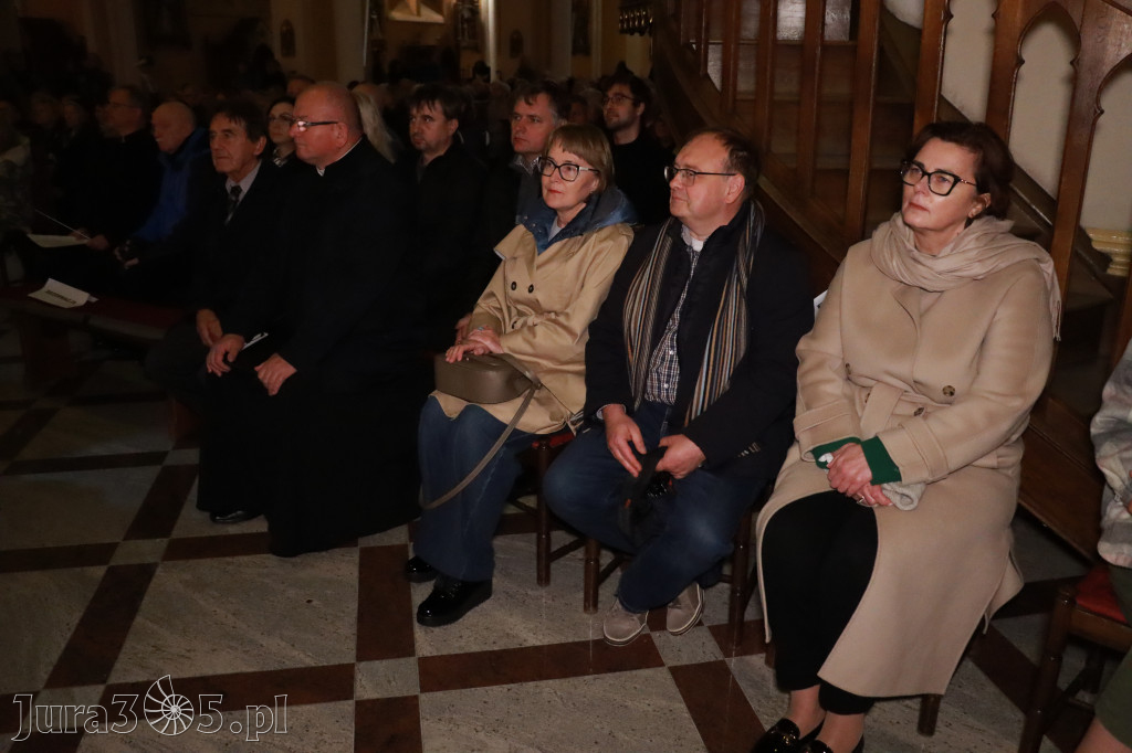 Fotorelacja IV: III Festiwal Wiesława Ochmana w Zawierciu - Koncert w Bazylice
