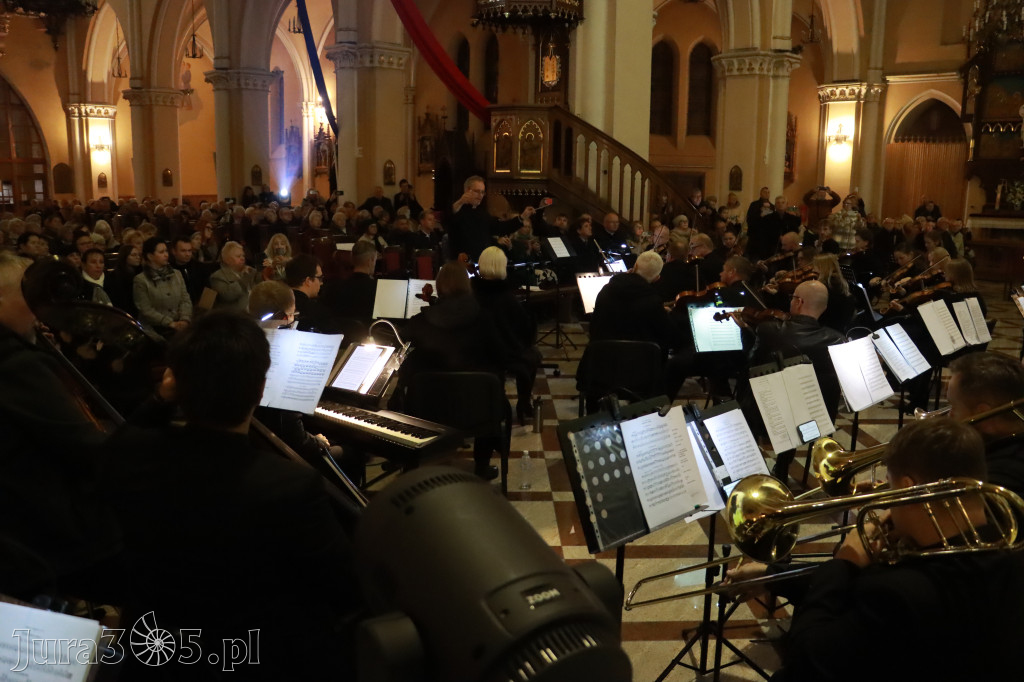 Fotorelacja IV: III Festiwal Wiesława Ochmana w Zawierciu - Koncert w Bazylice