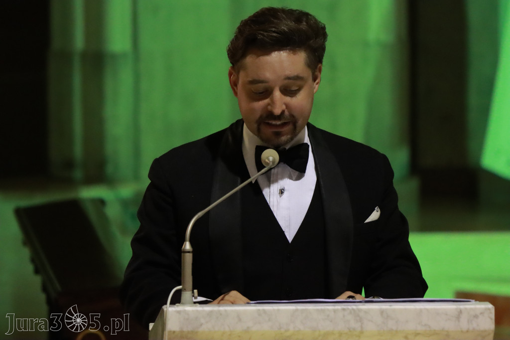 Fotorelacja IV: III Festiwal Wiesława Ochmana w Zawierciu - Koncert w Bazylice