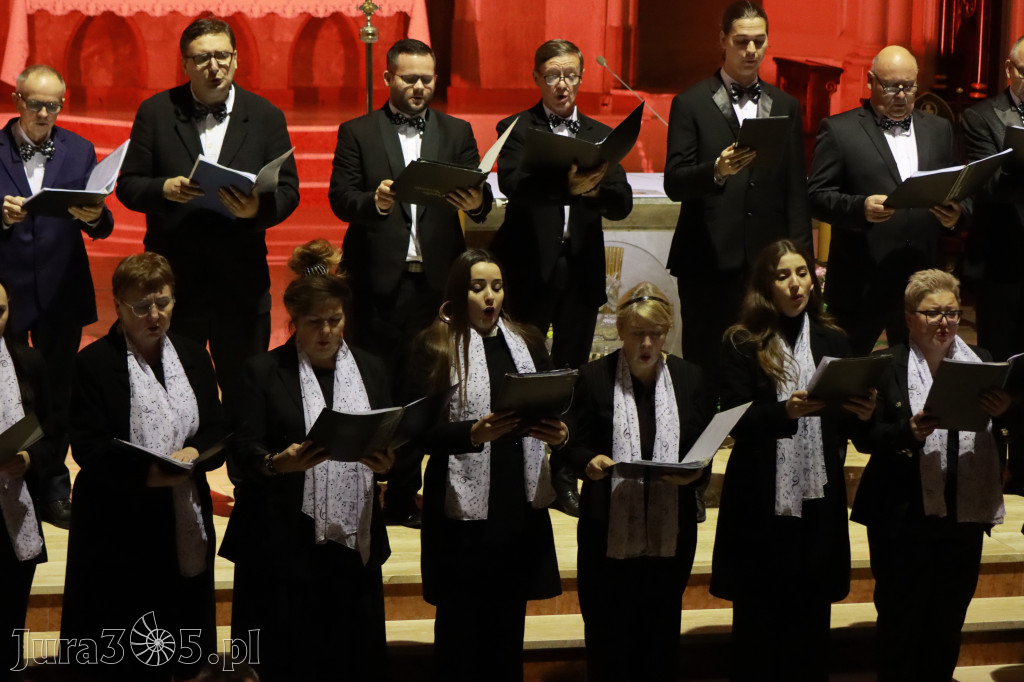 Fotorelacja IV: III Festiwal Wiesława Ochmana w Zawierciu - Koncert w Bazylice