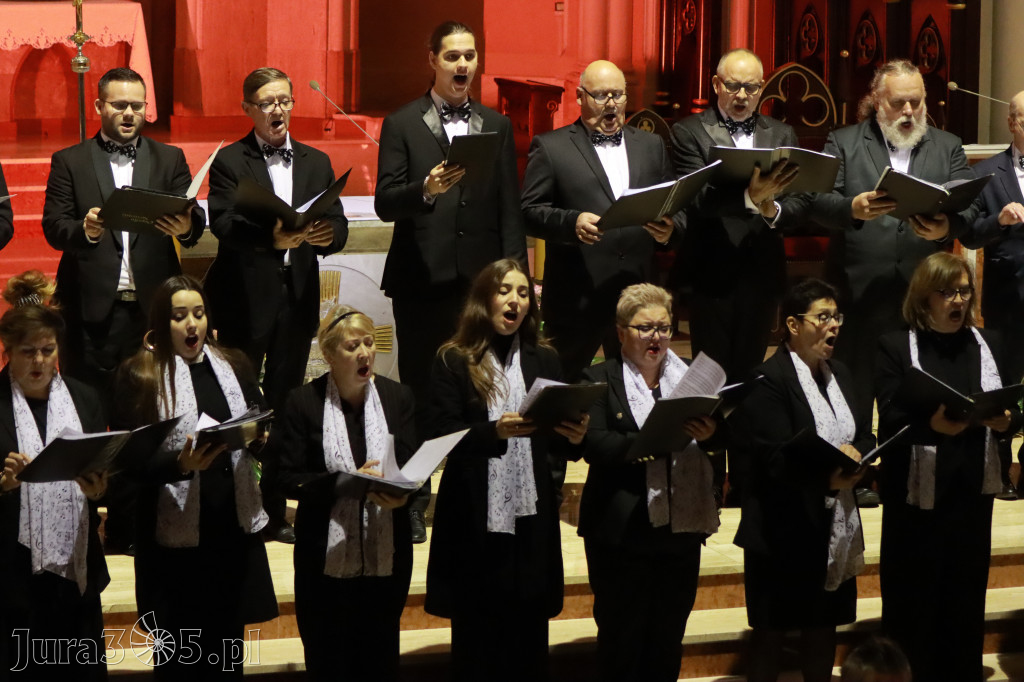 Fotorelacja IV: III Festiwal Wiesława Ochmana w Zawierciu - Koncert w Bazylice