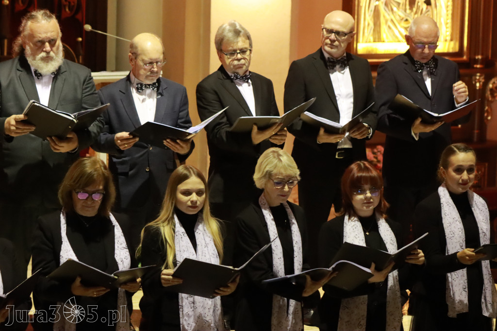 Fotorelacja IV: III Festiwal Wiesława Ochmana w Zawierciu - Koncert w Bazylice