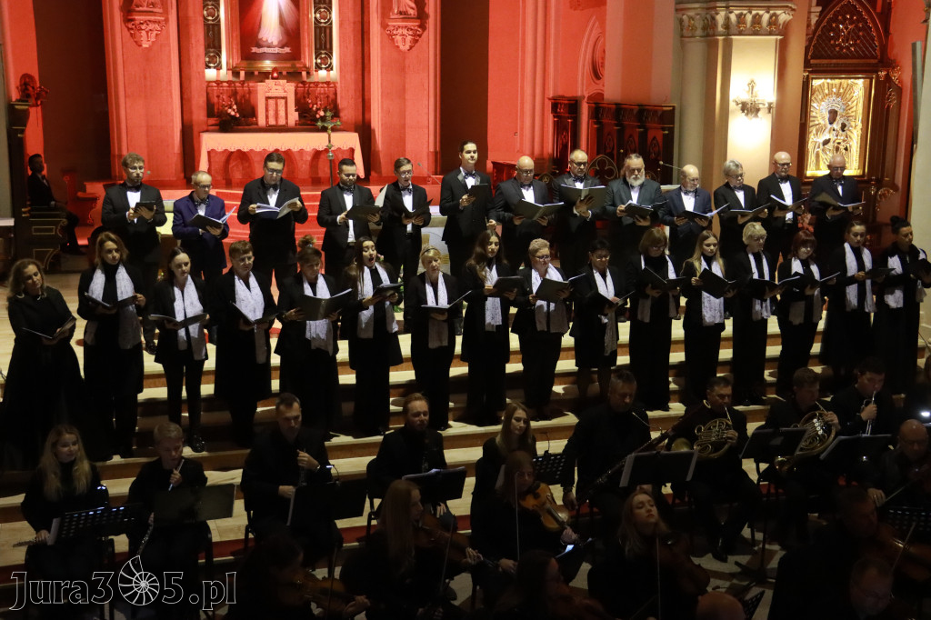Fotorelacja IV: III Festiwal Wiesława Ochmana w Zawierciu - Koncert w Bazylice