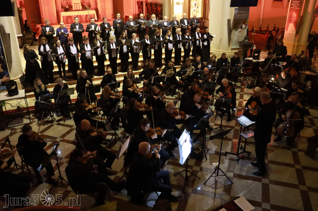 Fotorelacja IV: III Festiwal Wiesława Ochmana w Zawierciu - Koncert w Bazylice
