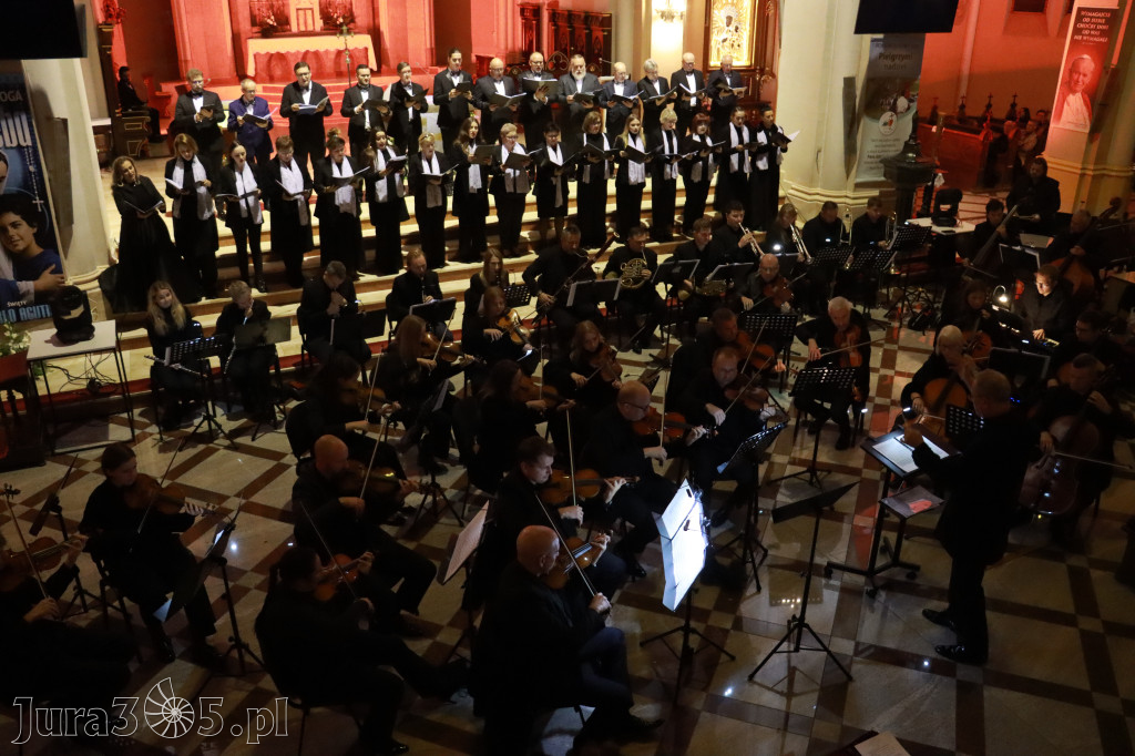 Fotorelacja IV: III Festiwal Wiesława Ochmana w Zawierciu - Koncert w Bazylice
