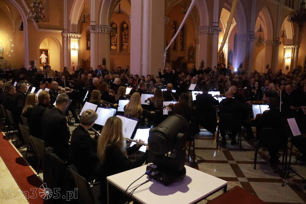 Fotorelacja IV: III Festiwal Wiesława Ochmana w Zawierciu - Koncert w Bazylice