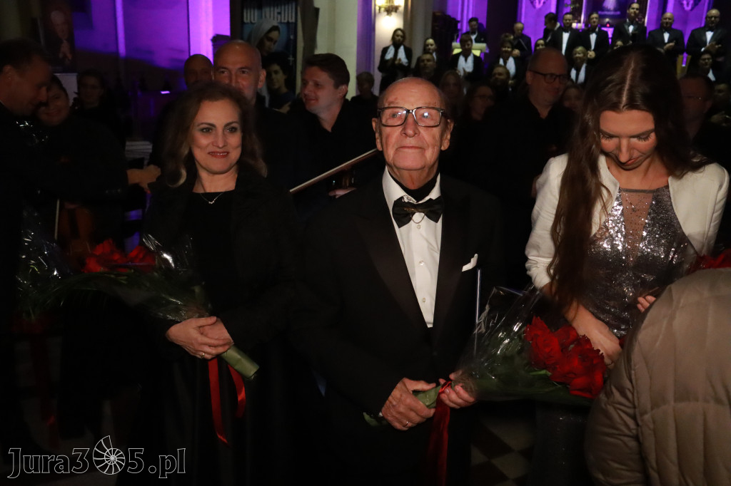 Fotorelacja IV: III Festiwal Wiesława Ochmana w Zawierciu - Koncert w Bazylice