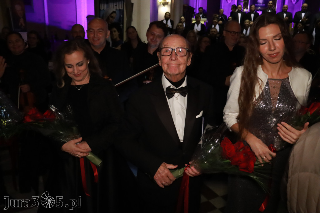 Fotorelacja IV: III Festiwal Wiesława Ochmana w Zawierciu - Koncert w Bazylice