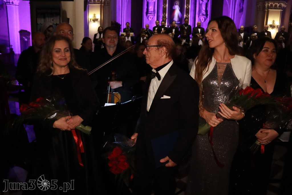 Fotorelacja IV: III Festiwal Wiesława Ochmana w Zawierciu - Koncert w Bazylice